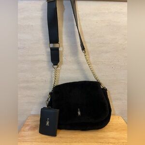 Mizrahi Luxurious Black Fur Crossbody Bag with Gold Chain Detachable Card Holder